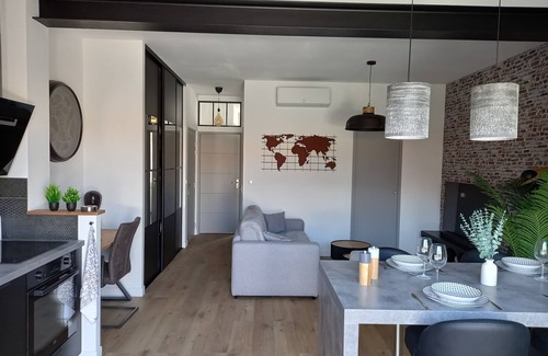 Rochefort Apartment | Cozy apartment with jacuzzi and terrace in Rochefort, Charente-Maritime (17)