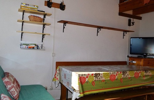 Pyrenees 2000 Apartment | Cozy apartment with mezzanine and parking, close to ski slopes