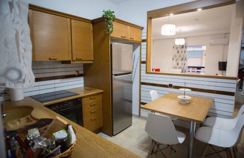 Pasalimani Apartment | Cozy apartment with sea view next to Marina Zeas!