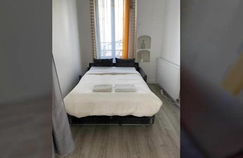Le Perreux-sur-Marne Apartment | Cozy APT in Le Perreux with Parisian Charm & Disneyland Fun