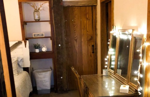 Kabletown House | Cozy Apt in Harpers Ferry by the lake!