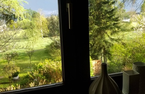 Nordhalben Apartment | Cozy attic apartment in the countryside, balcony w. Tree house feeling, barbecue corner, 2-4pers.