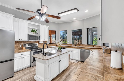 Bastrop House | Cozy Bastrop Stay Pool Near Parks & Downtown