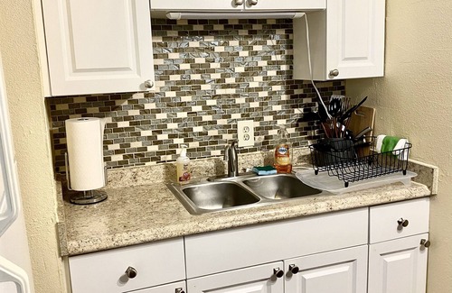 Cape Caneveral Beach Gardens Condo | Cozy Beach Condo Near NASA Launch Site!