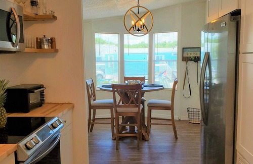 Hutchinson Island South House | Cozy Beach House in Nettles Island