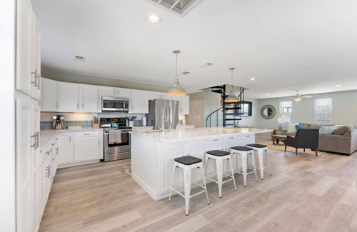 Crystal Beach House | Cozy Beach House with Game Room, Near the Beach