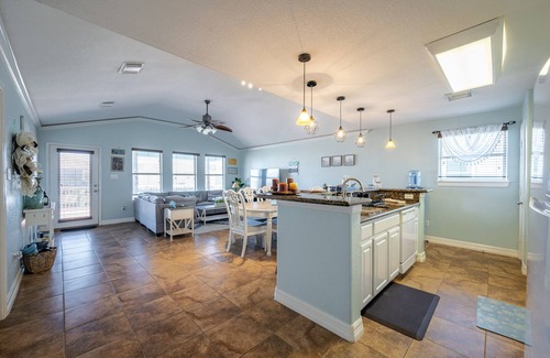 Surfside Beach House | Cozy Beach House with Fantastic Beach and Bay View!