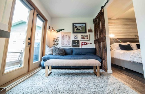 Nelson Cottage | Cozy Beachfront Retreat on Kootenay Lake
