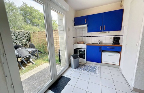 Saint-Pair-sur-Mer House | Cozy Beachside Cottage with Garden, 2 Bedrooms, Steps from the Sea