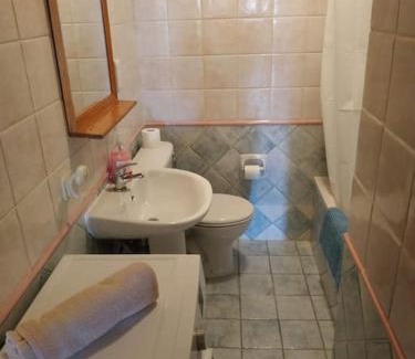 Xlendi Apartment | Cozy beachside