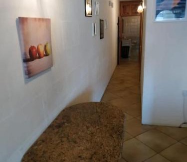 Xlendi Apartment | Cozy beachside