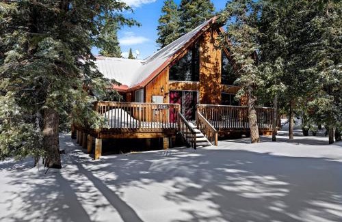 Duck Creek Village House | Cozy Bear Cabin in Duck Creek