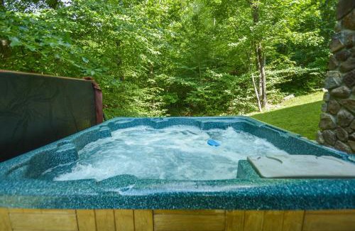 McHenry House | Cozy Bear Chalet