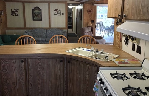 Mears Cottage | Cozy Bear Cottage is located on Lakefront In Silver Lake Mears, Mi