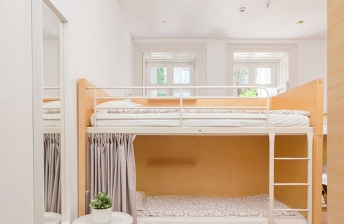 Uniao de Freguesias do Centro House | Cozy Bed in Dorm @ Porto Lounge Hostel by Host Wise (1)