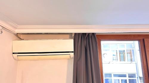 Sisli Apartment | Cozy Big Şişli Apartment , AC, Modern &for Family,Friendly in Center