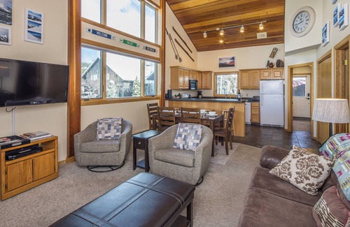 Big Horn Condo | Cozy Big Horn Home Walking Distance to Big Sky Resort | Ski-In/Out | Fireplace