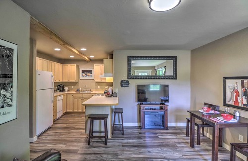 Bigfork Apartment | Cozy Bigfork Escape: Walk to Bigfork Harbor!