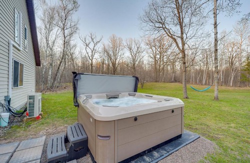 Birchwood House | Cozy Birchwood Retreat on UTV Trail with Hot Tub!