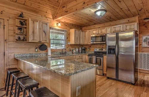 Blue Ridge House | Cozy Blue Ridge Cabin in Heart of the Mountains
