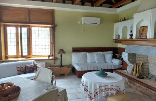 Zagora-Mouresi Villa | Cozy Blue Stone House with a Great Sea View.