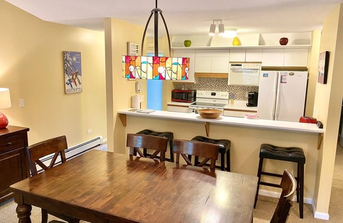Bretton Woods House | Cozy Bretton Woods Townhome, 1 Gig Wifi, Views Next Door to Mt Washington Resort