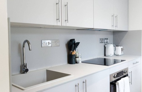 Broadstairs House | Cozy Broadstairs Hideaway - 1 min walk to beach