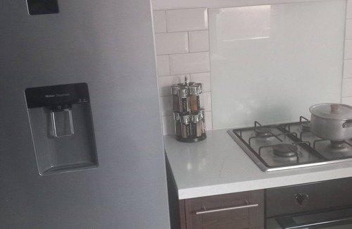 Bickley House | Cozy Bromley Hideaway - Perfect for Couples