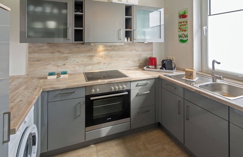 Dornumersiel House | Cozy bungalow Kim close to the beach
