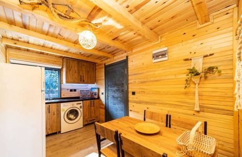 Konyaalti House | Cozy Bungalow Surrounded by Nature in Konyaalti
