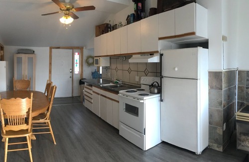 Springwater Cottage | Cozy Cabin 1 on Orr Lake, Ontario