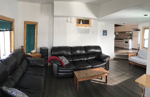 Springwater Cottage | Cozy Cabin 1 on Orr Lake, Ontario