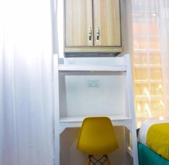 Ruiru Bed & Breakfast | Cozy Cabin Apartment