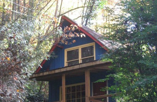 Whittier Cabin | Cozy Cabin at a GREAT price*