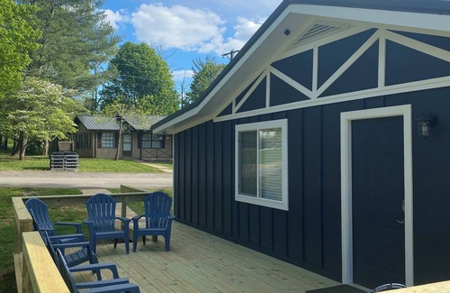 Sloans Valley Cabin | Cozy Cabin at Villager Resort on Lake Cumberland KY