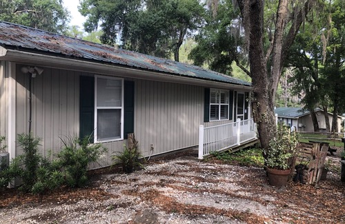 Salt Springs Cabin | Cozy Cabin by the Lake - Salt Springs Resort