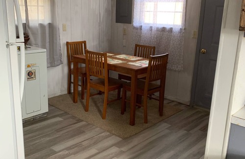 Board Camp House | Cozy cabin for 2!