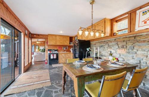 Lobelville House | Cozy Cabin Getaway on Buffalo River with HUGE Patio