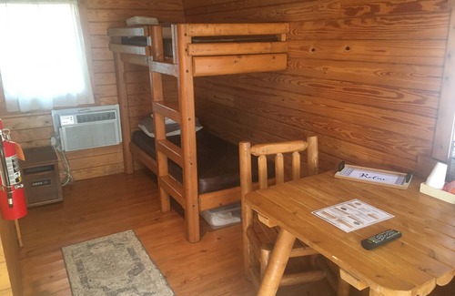 Argillite Cabin | Cozy cabin hideaway #3