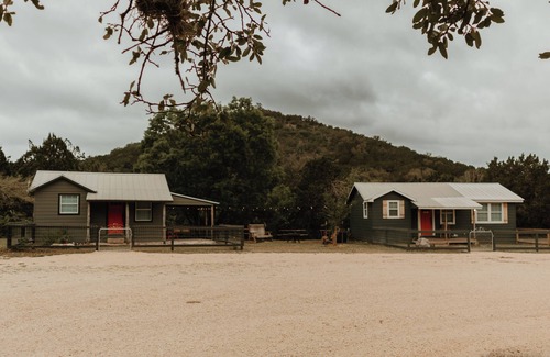 Uvalde Cabin | Cozy Cabin & Hiker's Paradise on 6,000 Acre Ranch