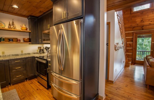 Banner Elk Cabin | Cozy Cabin in a Quaint Village