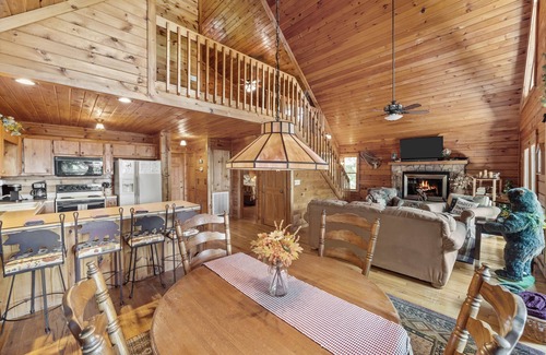 Morganton Cabin | Cozy cabin in Blue Ridge Mountains