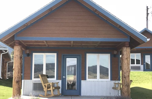 Big Arm Cabin | Cozy cabin in Flathead Lake