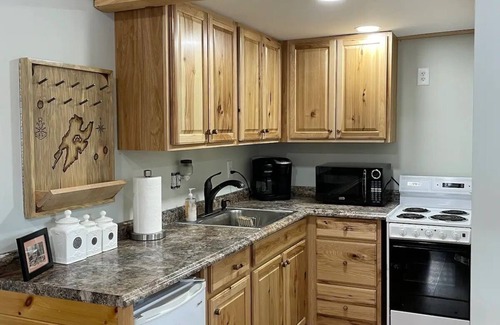 Forestport Cabin | Cozy Cabin in Otter Lake