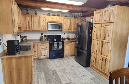 Anatone Cabin | Cozy cabin in serene location minutes from Umatilla National Forest