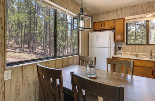 Greer Cabin | Cozy Cabin Near Colorado River: Hike, Bike & Ski