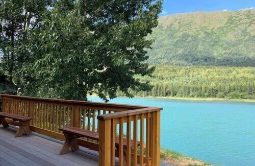 Cooper Landing Cabin | Cozy Cabin on the Kenai River with Stunning Mountain Views and Private Deck