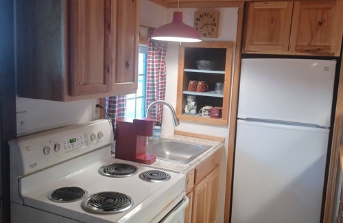 Columbia Falls Cabin | Cozy Cabin. Private and unique! Close to GNP and airport.