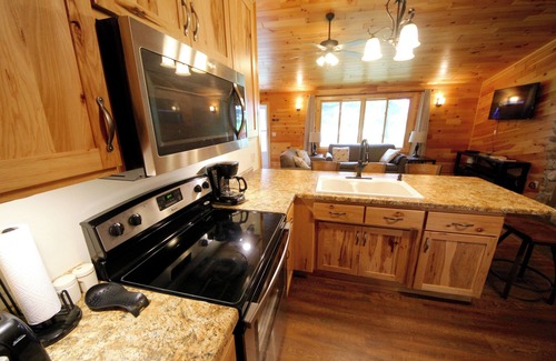 Brazeau Cabin | Cozy Cabin Retreat - Steps from White Potato Lake