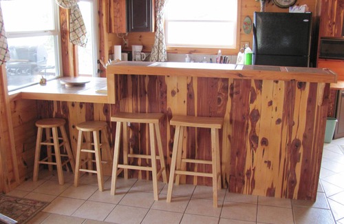 Cassville Cabin | Cozy Cabin-Rock Creek Cove-Table Rock Lake-Close To Big M & Eagle Rock Marina